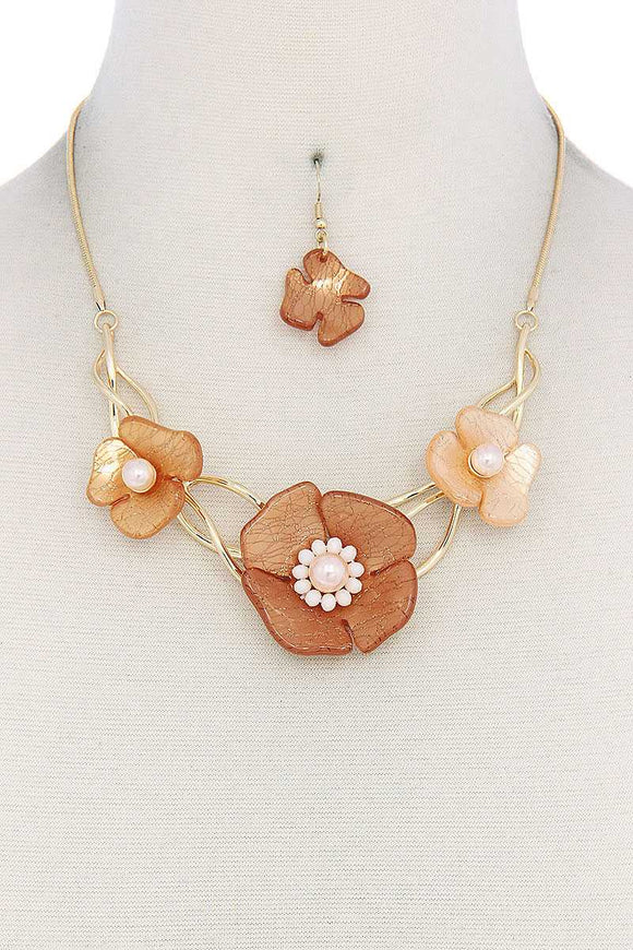 Floral Necklace